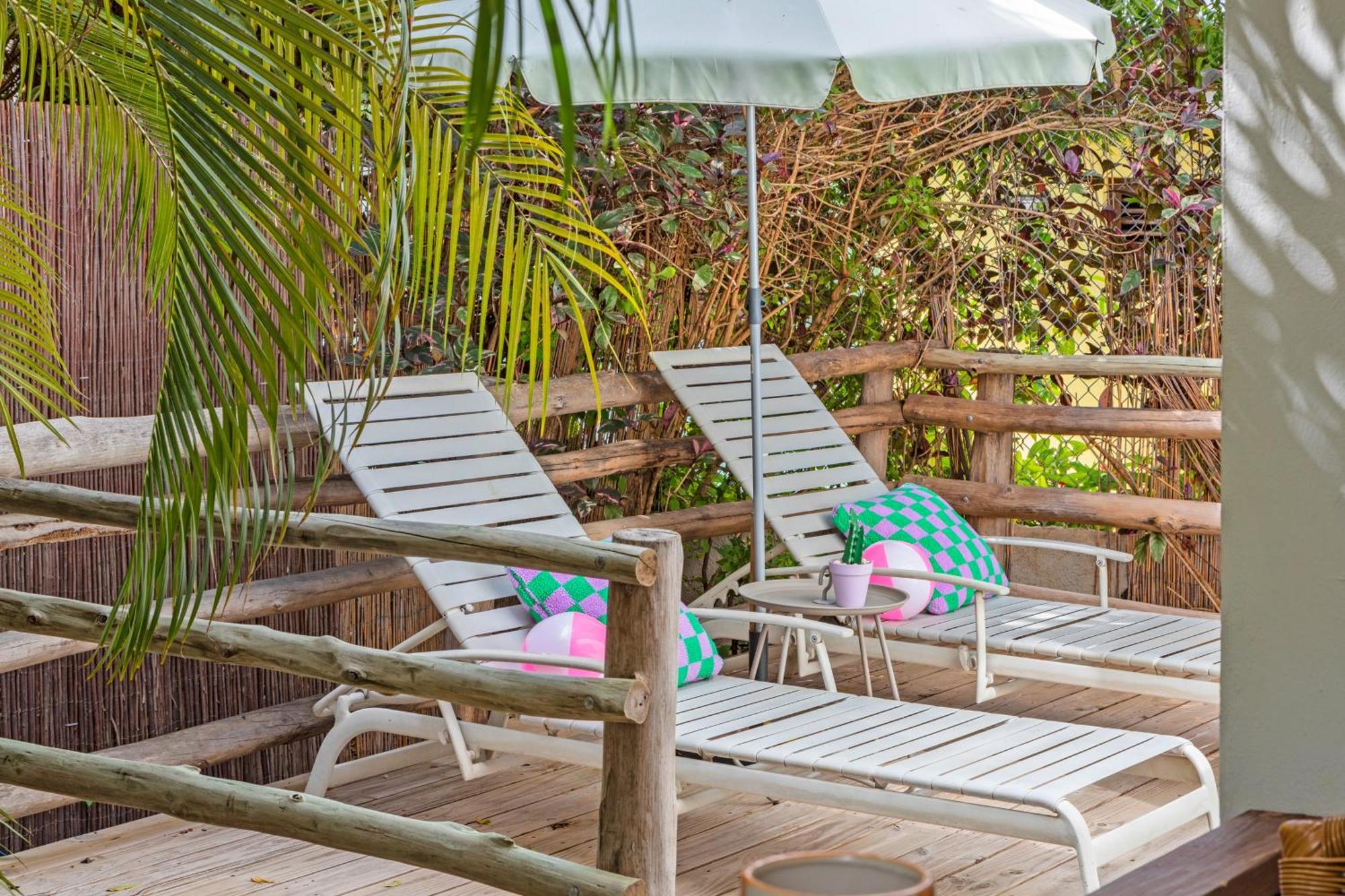 Tuk Tropical Boutique Resort Jan Thiel Willemstad Buitenkant foto